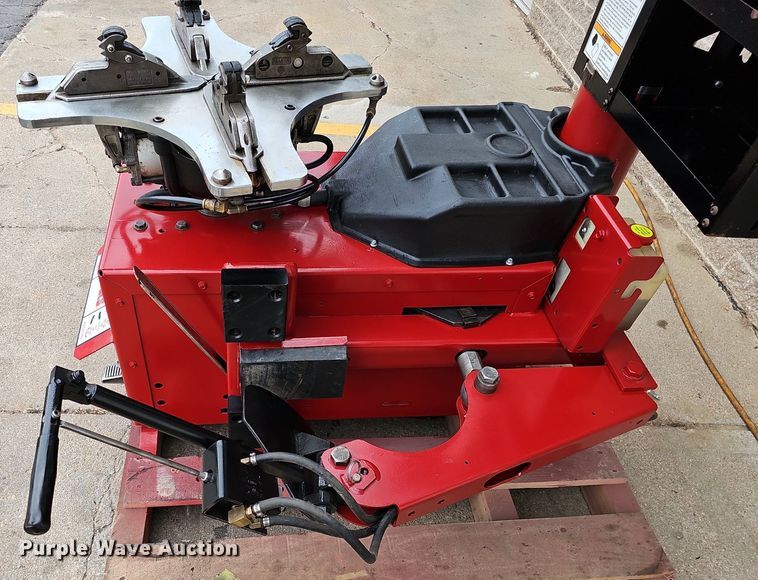 image for item MD9902 Coats X Series 70X-AH-3  rim clamp tire machine