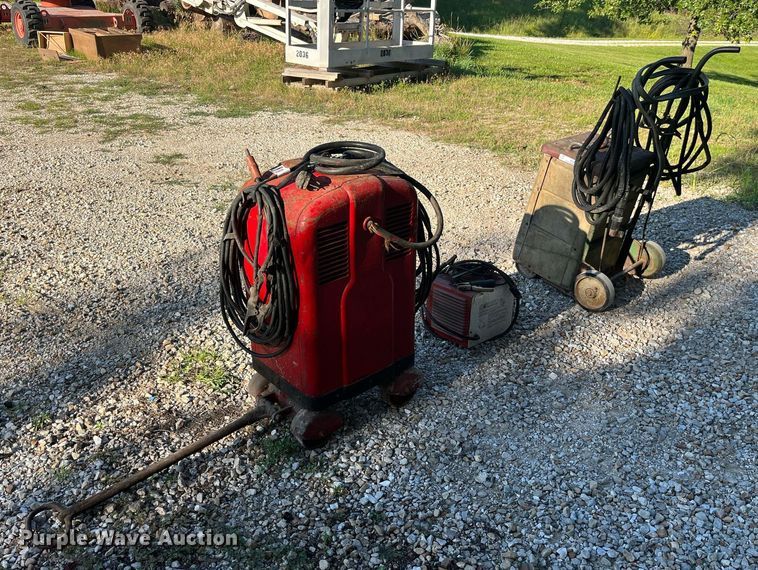 image for item MG9343 (3) welders