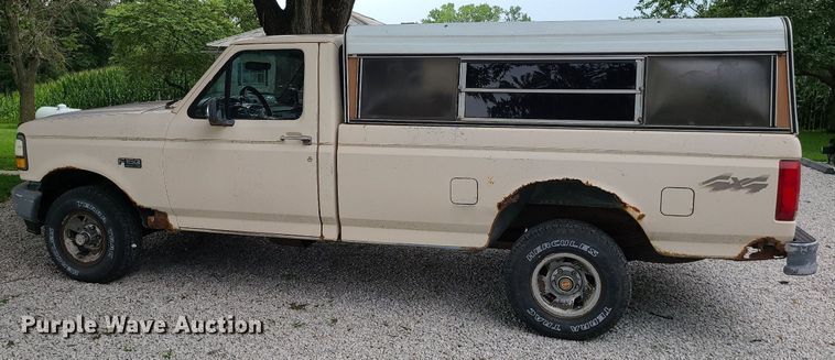 image for item MG9540 1993 Ford F150  pickup truck