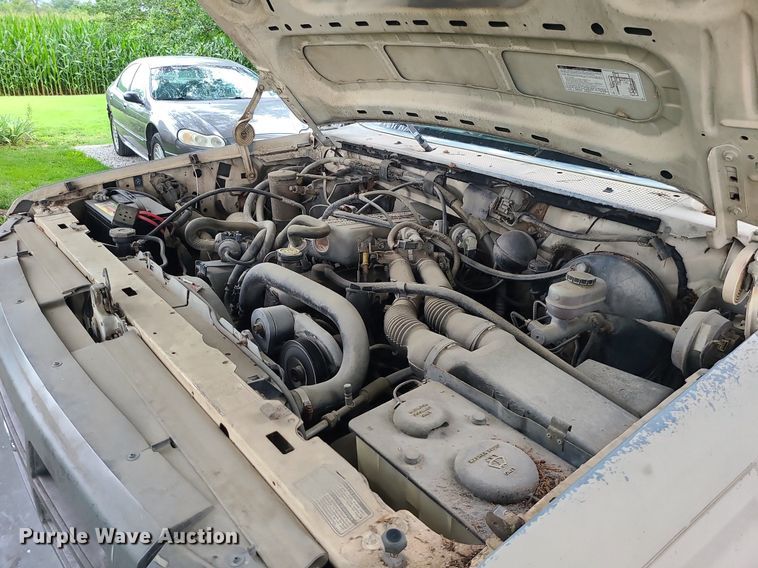 image for item MG9540 1993 Ford F150  pickup truck