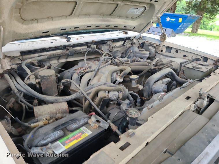 image for item MG9540 1993 Ford F150  pickup truck