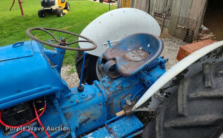 image for item MG9541 Ford 8N  tractor