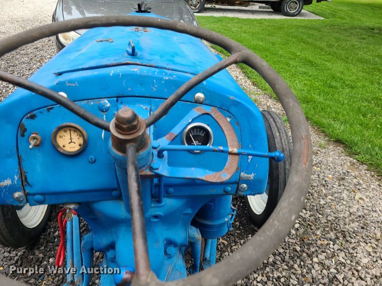 image for item MG9541 Ford 8N  tractor