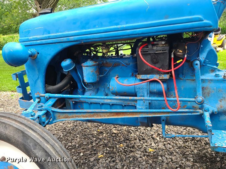 image for item MG9541 Ford 8N  tractor
