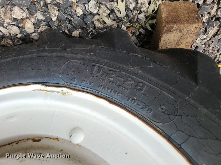 image for item MG9541 Ford 8N  tractor