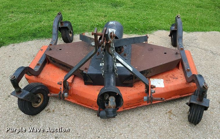 image for item MG9542 (2) pieces of ag equipment