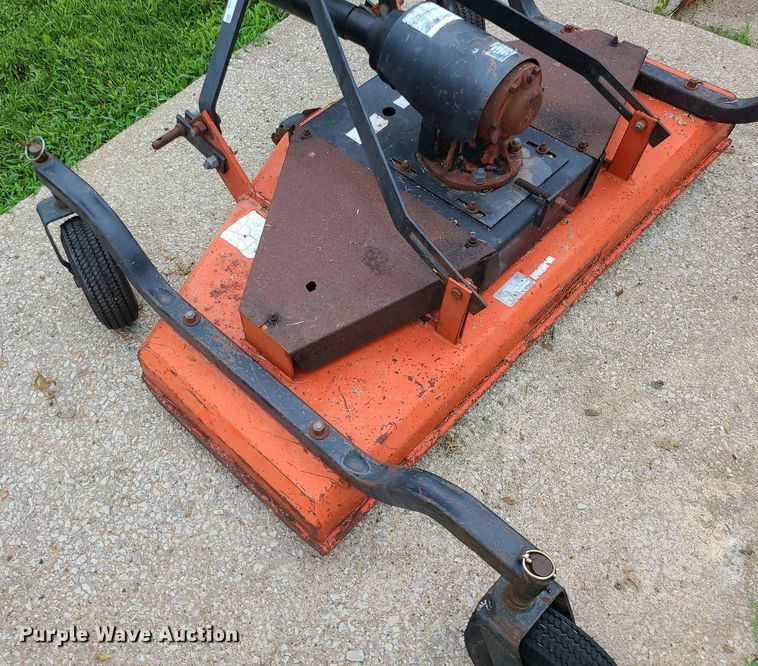 image for item MG9542 (2) pieces of ag equipment