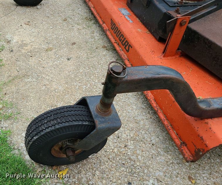 image for item MG9542 (2) pieces of ag equipment