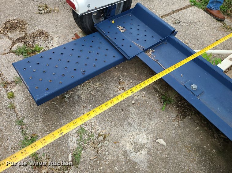 image for item MG9543 Master Tow  car dolly