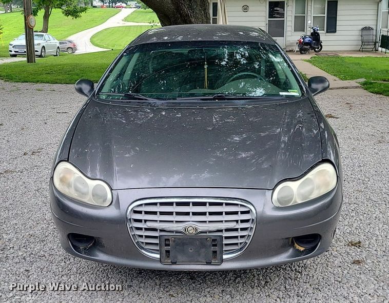 image for item MG9545 2004 Chrysler Concorde