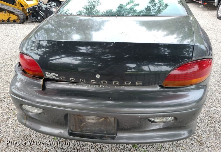 image for item MG9545 2004 Chrysler Concorde