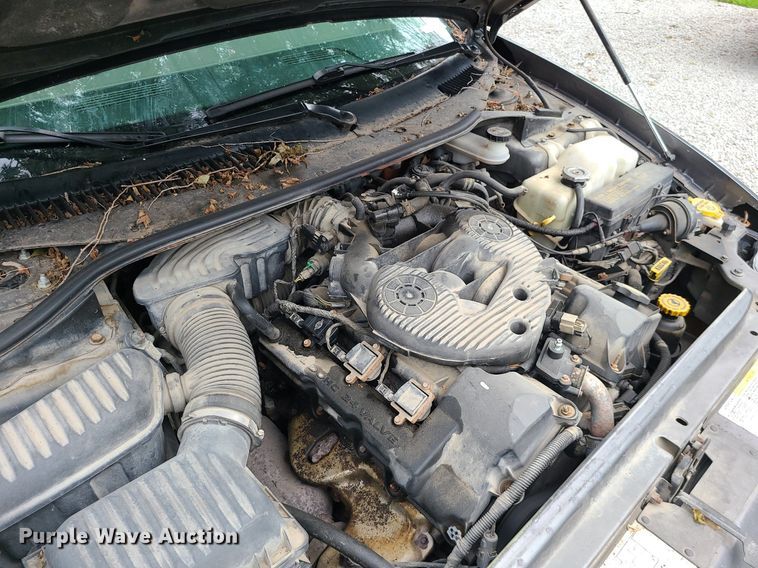 image for item MG9545 2004 Chrysler Concorde