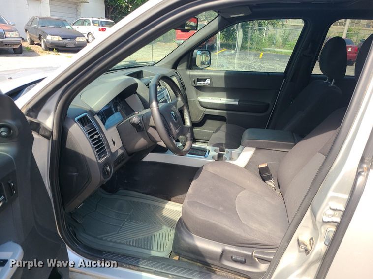 image for item MG9607 2008 Mercury Mariner  SUV