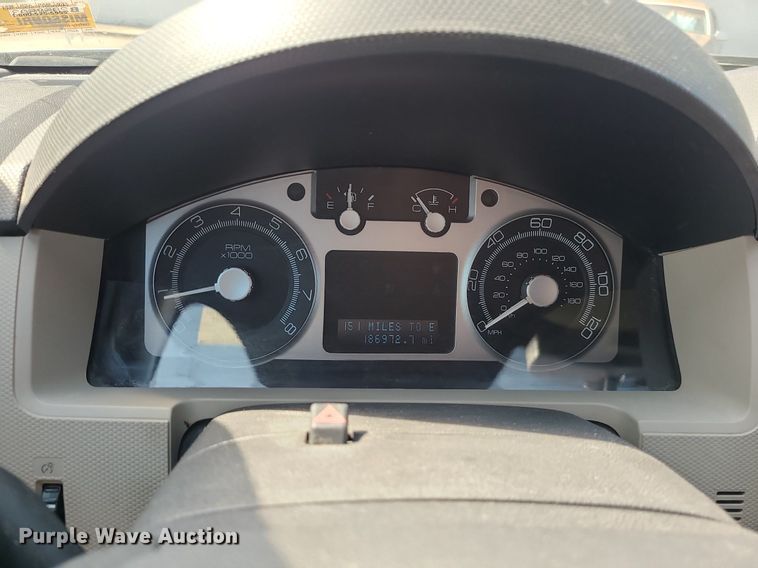 image for item MG9607 2008 Mercury Mariner  SUV