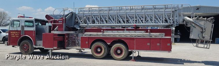 image for item MO9718 1984 Sutphen TS-1004  aerial platform fire truck