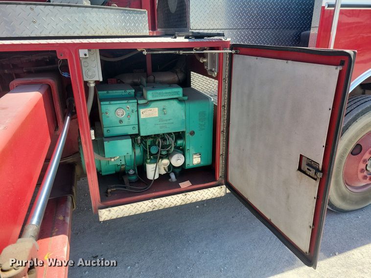 image for item MO9718 1984 Sutphen TS-1004  aerial platform fire truck