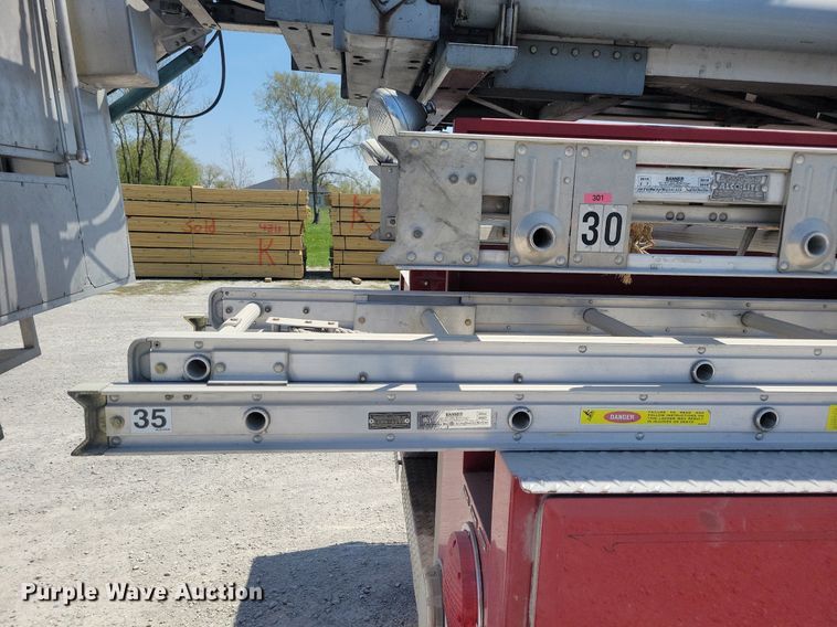 image for item MO9718 1984 Sutphen TS-1004  aerial platform fire truck