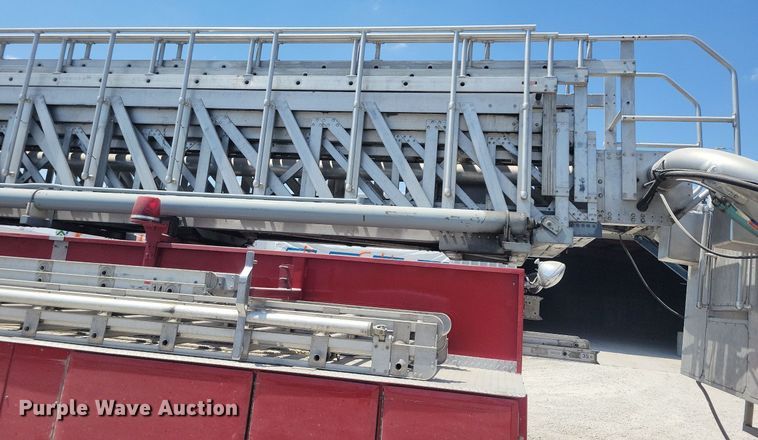 image for item MO9718 1984 Sutphen TS-1004  aerial platform fire truck