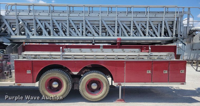 image for item MO9718 1984 Sutphen TS-1004  aerial platform fire truck