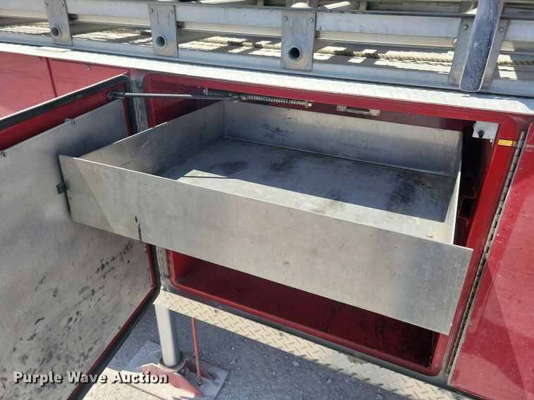 image for item MO9718 1984 Sutphen TS-1004  aerial platform fire truck