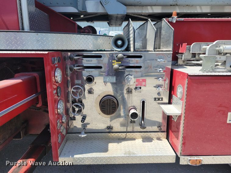 image for item MO9718 1984 Sutphen TS-1004  aerial platform fire truck