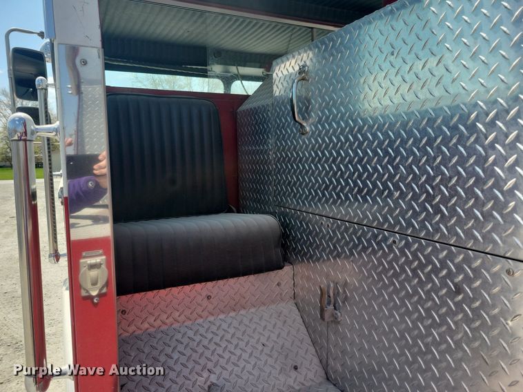 image for item MO9718 1984 Sutphen TS-1004  aerial platform fire truck