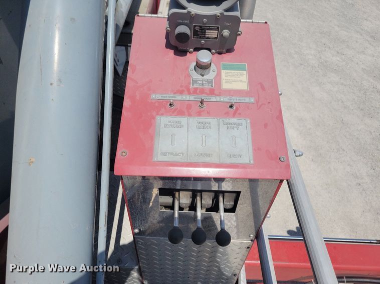 image for item MO9718 1984 Sutphen TS-1004  aerial platform fire truck