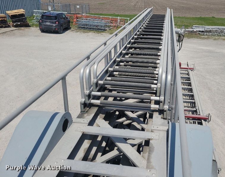 image for item MO9718 1984 Sutphen TS-1004  aerial platform fire truck