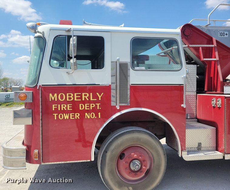 image for item MO9718 1984 Sutphen TS-1004  aerial platform fire truck