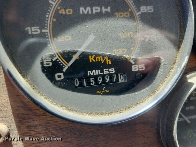 image for item MO9718 1984 Sutphen TS-1004  aerial platform fire truck