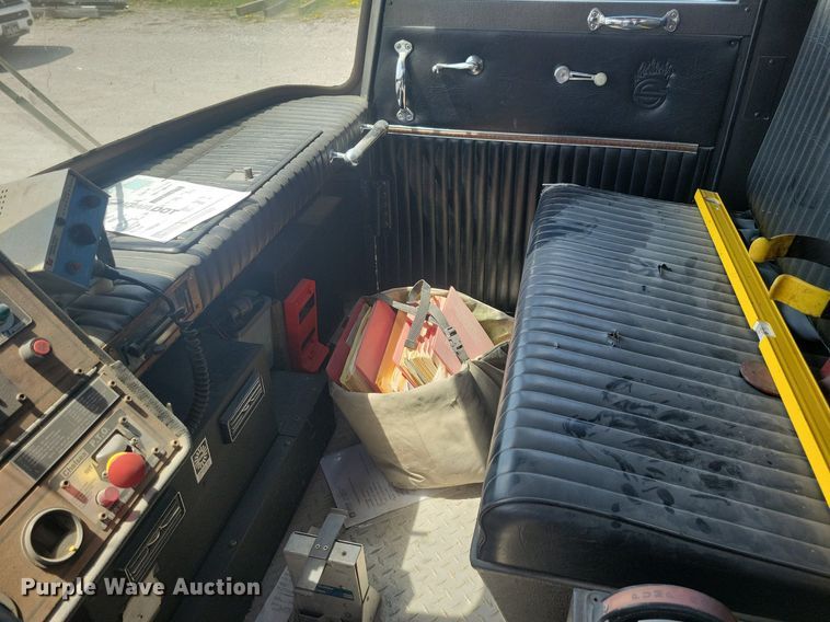 image for item MO9718 1984 Sutphen TS-1004  aerial platform fire truck