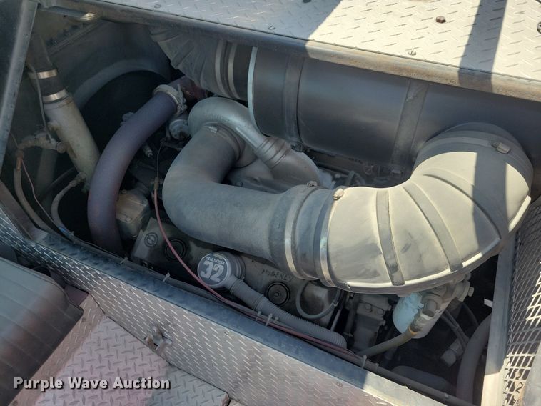 image for item MO9718 1984 Sutphen TS-1004  aerial platform fire truck