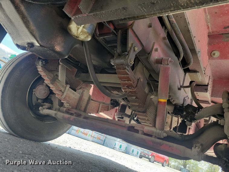 image for item MO9718 1984 Sutphen TS-1004  aerial platform fire truck