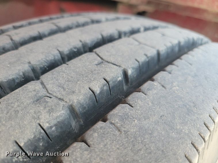 image for item MO9718 1984 Sutphen TS-1004  aerial platform fire truck