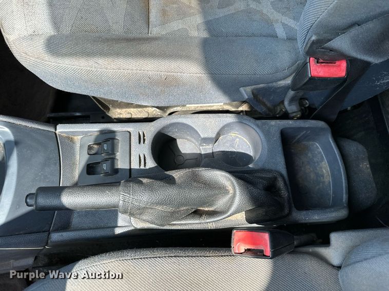 image for item MQ9296 2010 Ford Transit Connect  van