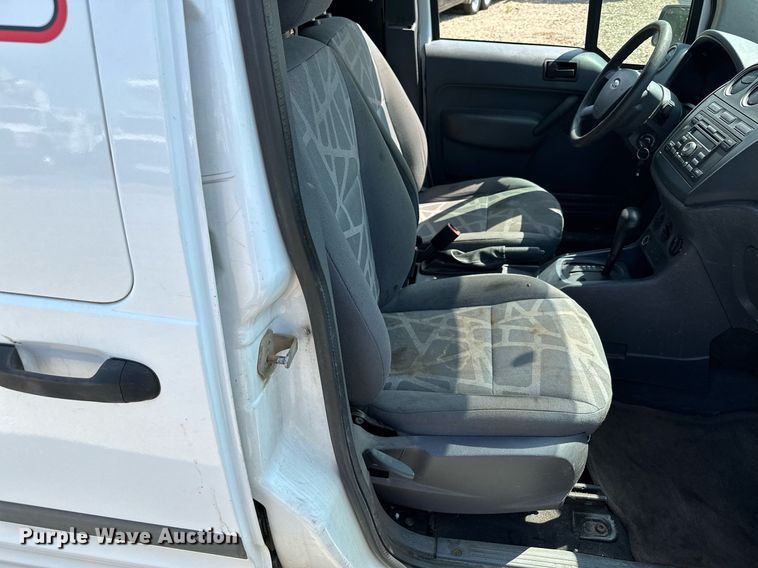 image for item MQ9296 2010 Ford Transit Connect  van