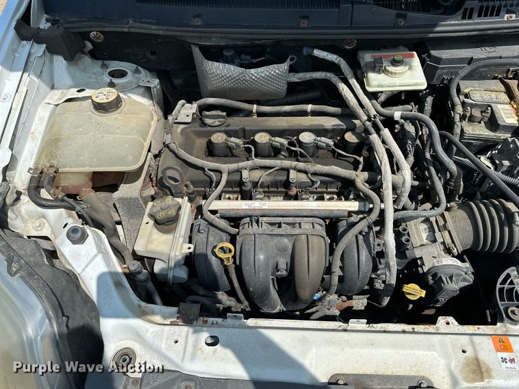 image for item MQ9296 2010 Ford Transit Connect  van