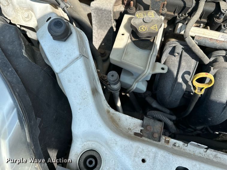 image for item MQ9296 2010 Ford Transit Connect  van