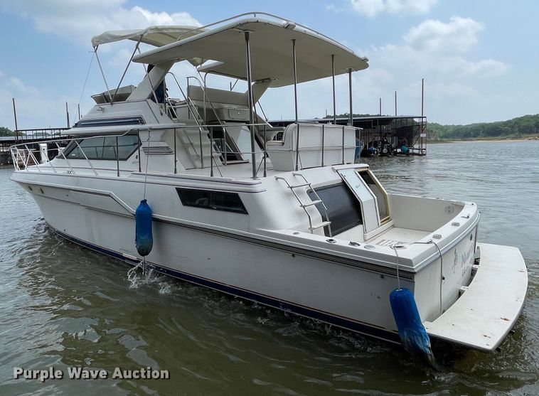 image for item MR9076 1989 Wellcraft  boat