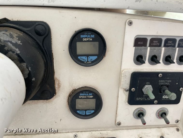 image for item MR9076 1989 Wellcraft  boat