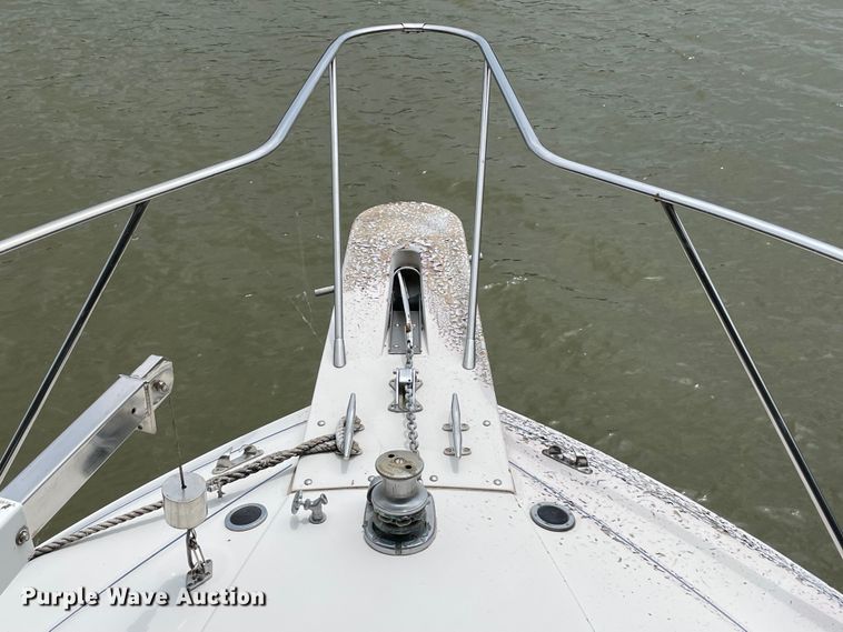 image for item MR9076 1989 Wellcraft  boat