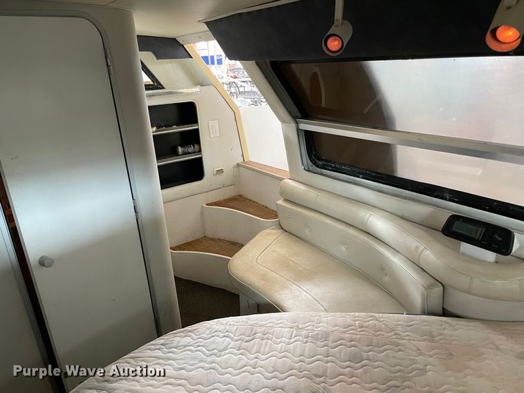 image for item MR9076 1989 Wellcraft  boat