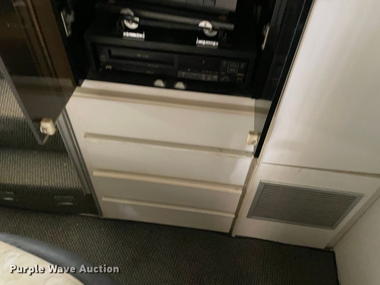 image for item MR9076 1989 Wellcraft  boat