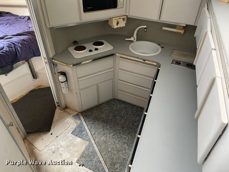 image for item MR9076 1989 Wellcraft  boat