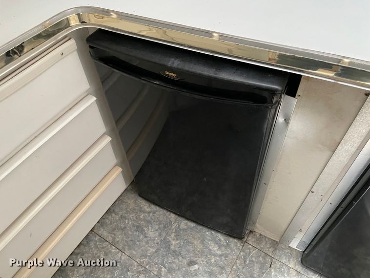 image for item MR9076 1989 Wellcraft  boat