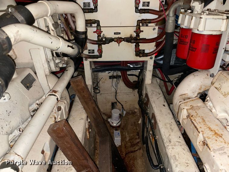 image for item MR9076 1989 Wellcraft  boat