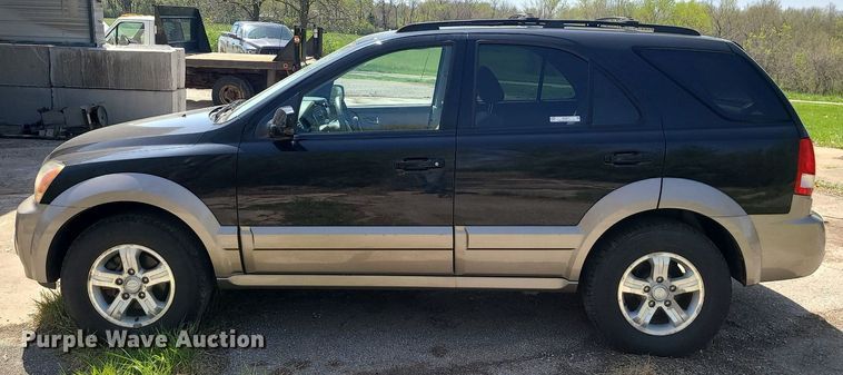 image for item MX9671 2006 Kia Sorento EX  SUV