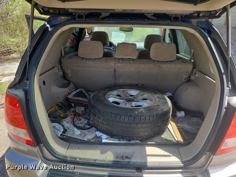 image for item MX9671 2006 Kia Sorento EX  SUV