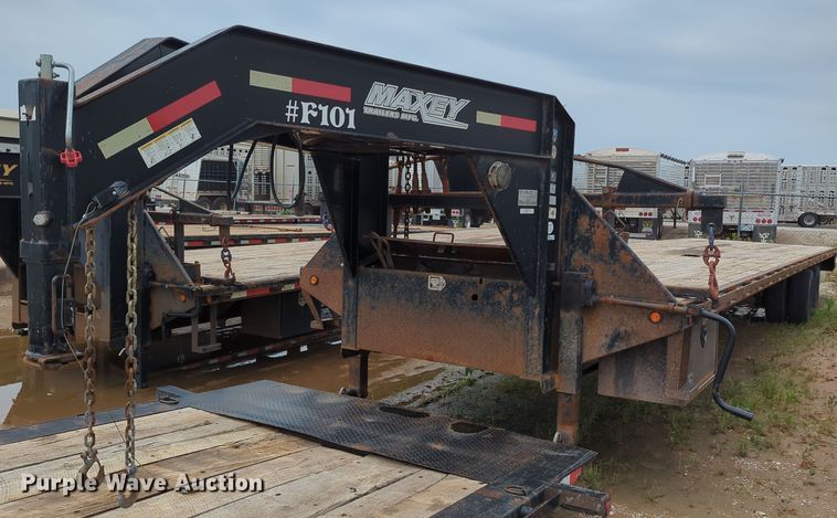 image for item MY9335 2014 Maxey  equipment trailer