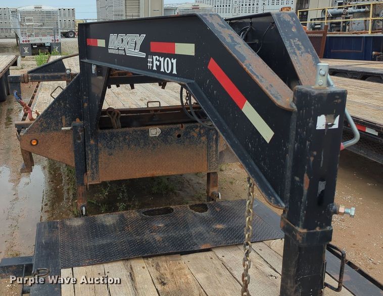 image for item MY9335 2014 Maxey  equipment trailer